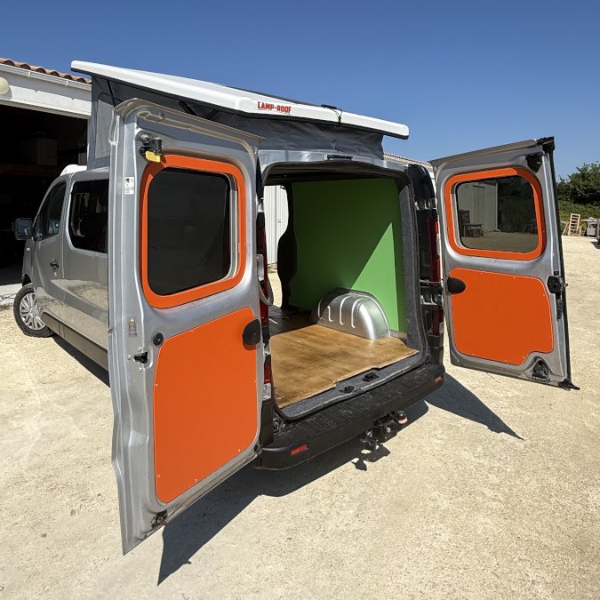 Toit relevable van