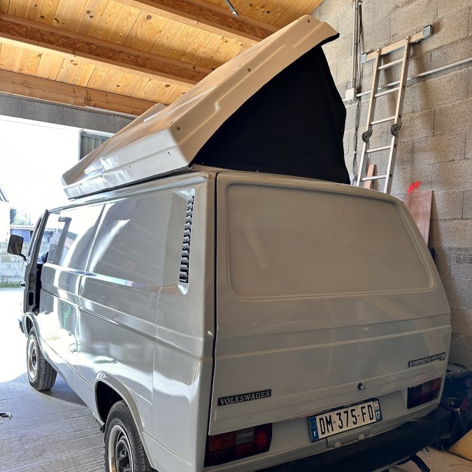 Toit relevable van